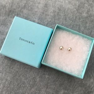 Tiffany & Co. classic ball stud.